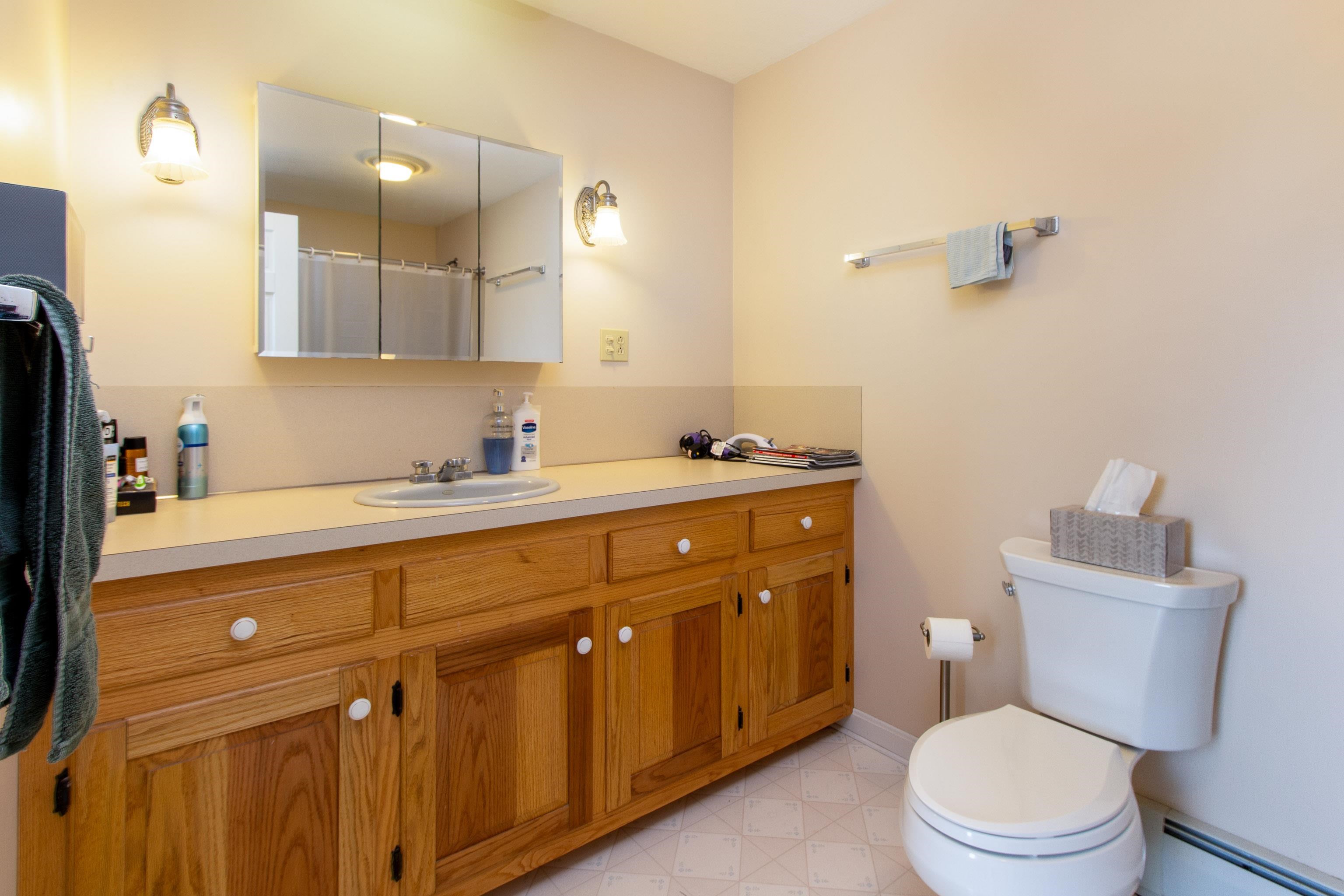 109 Kibbe Point Road South Hero, VT 05486 - Photo 8 of 40 Gallery Image 8