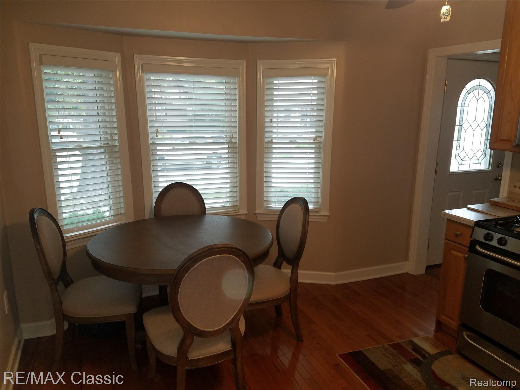 1721 Cambridge Road Berkley, MI 48072 - Photo 10 of 30 1721 kitchen4.jpg