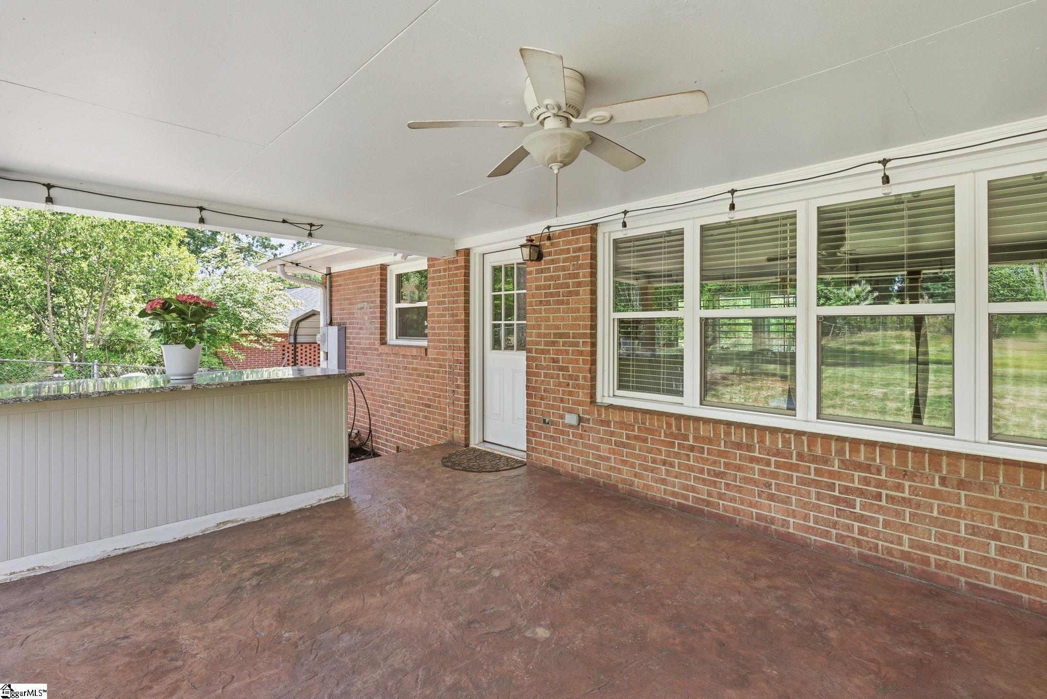 407 Ravenal Road Anderson, SC 29621 - Photo 34 of 46
