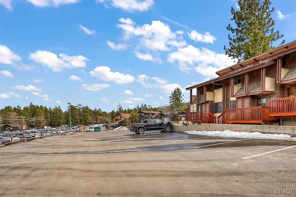 $525,000 | 861 Thrush Drive, Unit 62, Big Bear Lake, CA 92315