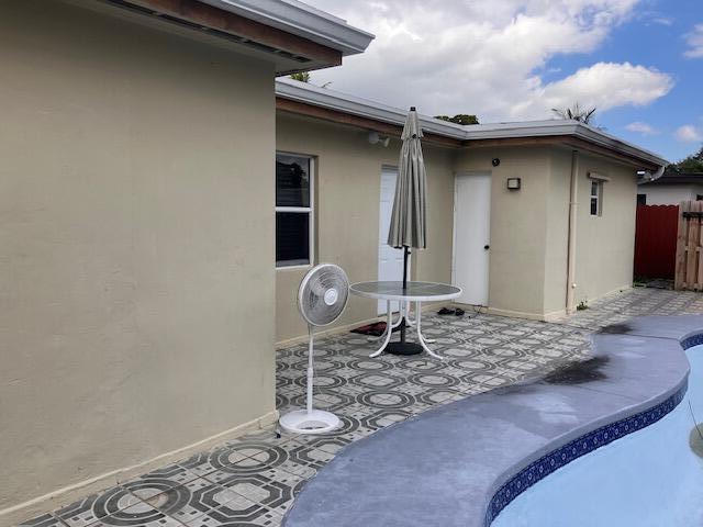 6760 Northwest 25th Court Sunrise, FL 33313 - Photo 3 of 17 IMG_2756