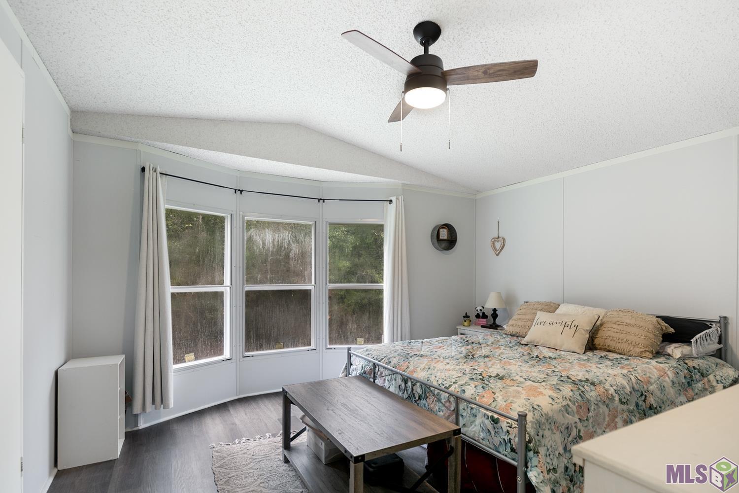 12510 Arnold Road Walker, LA 70785 - Photo 6 of 10 Gallery Image 6