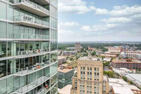 $1,425,000 | 110 Corcoran Street, Unit 2301, Durham, NC 27701
