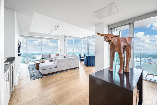 $1,425,000 | 110 Corcoran Street, Unit 2301, Durham, NC 27701