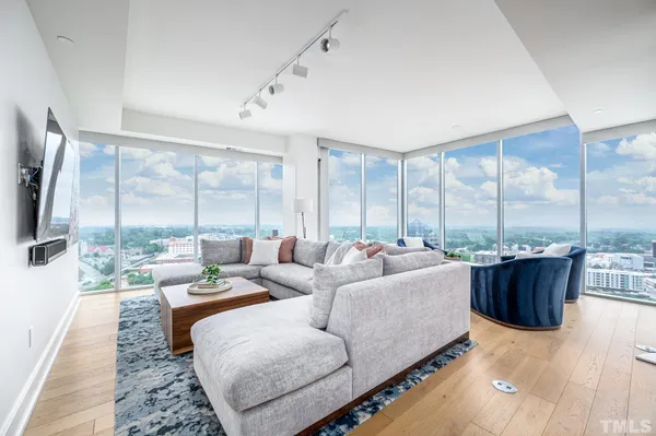 $1,425,000 | 110 Corcoran Street, Unit 2301, Durham, NC 27701
