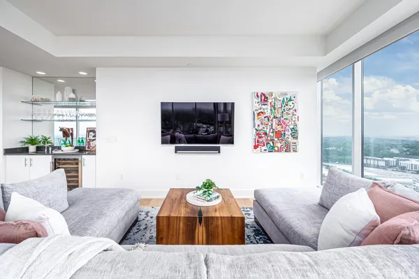 $1,425,000 | 110 Corcoran Street, Unit 2301, Durham, NC 27701
