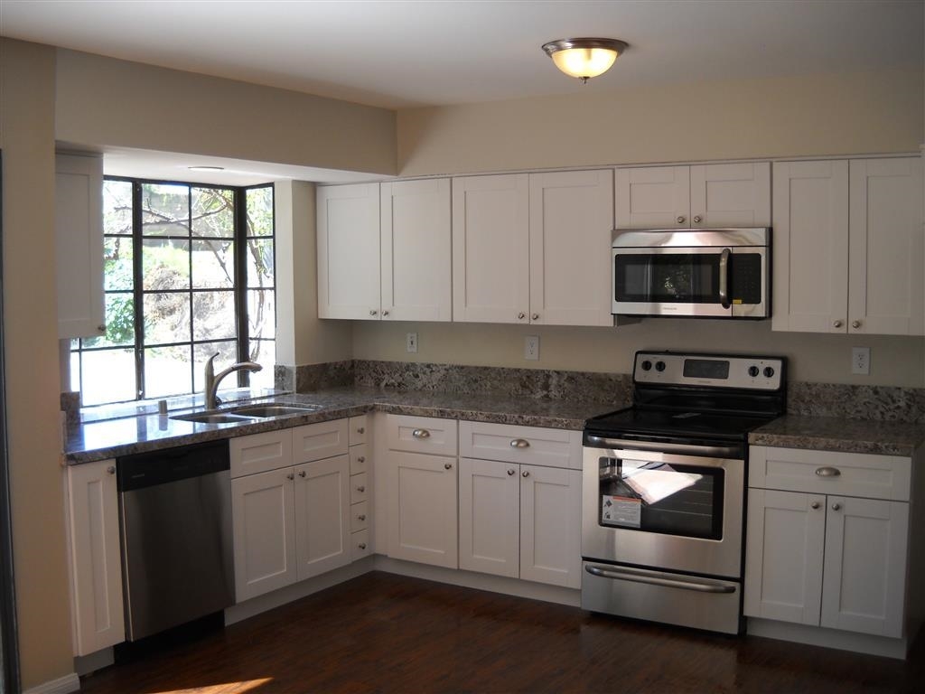 1995 Longfellow Road Vista, CA 92081 - Photo 5 of 10 Gallery Image 5