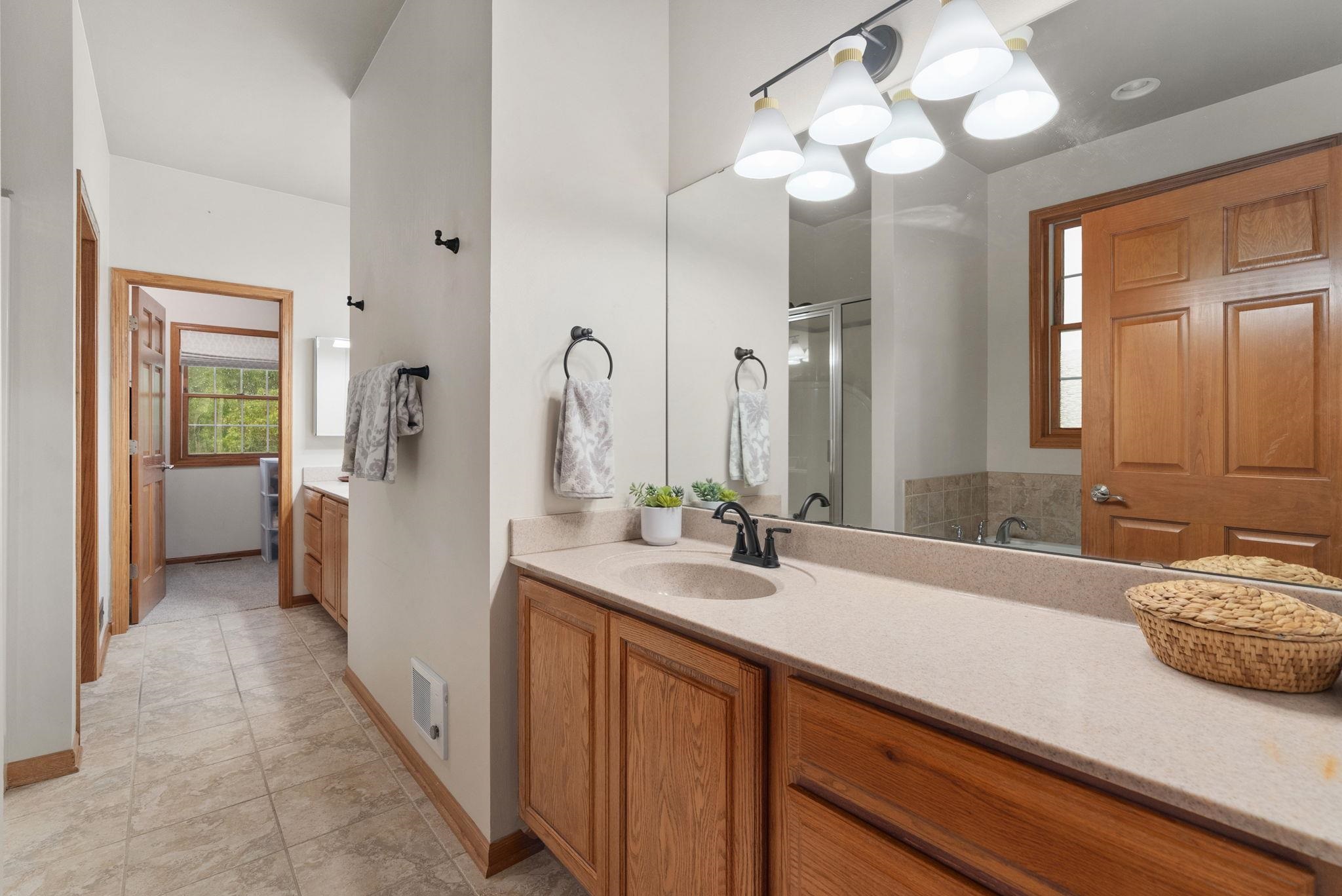 730 Greystone Lane Middleton, WI 53562 - Photo 18 of 32