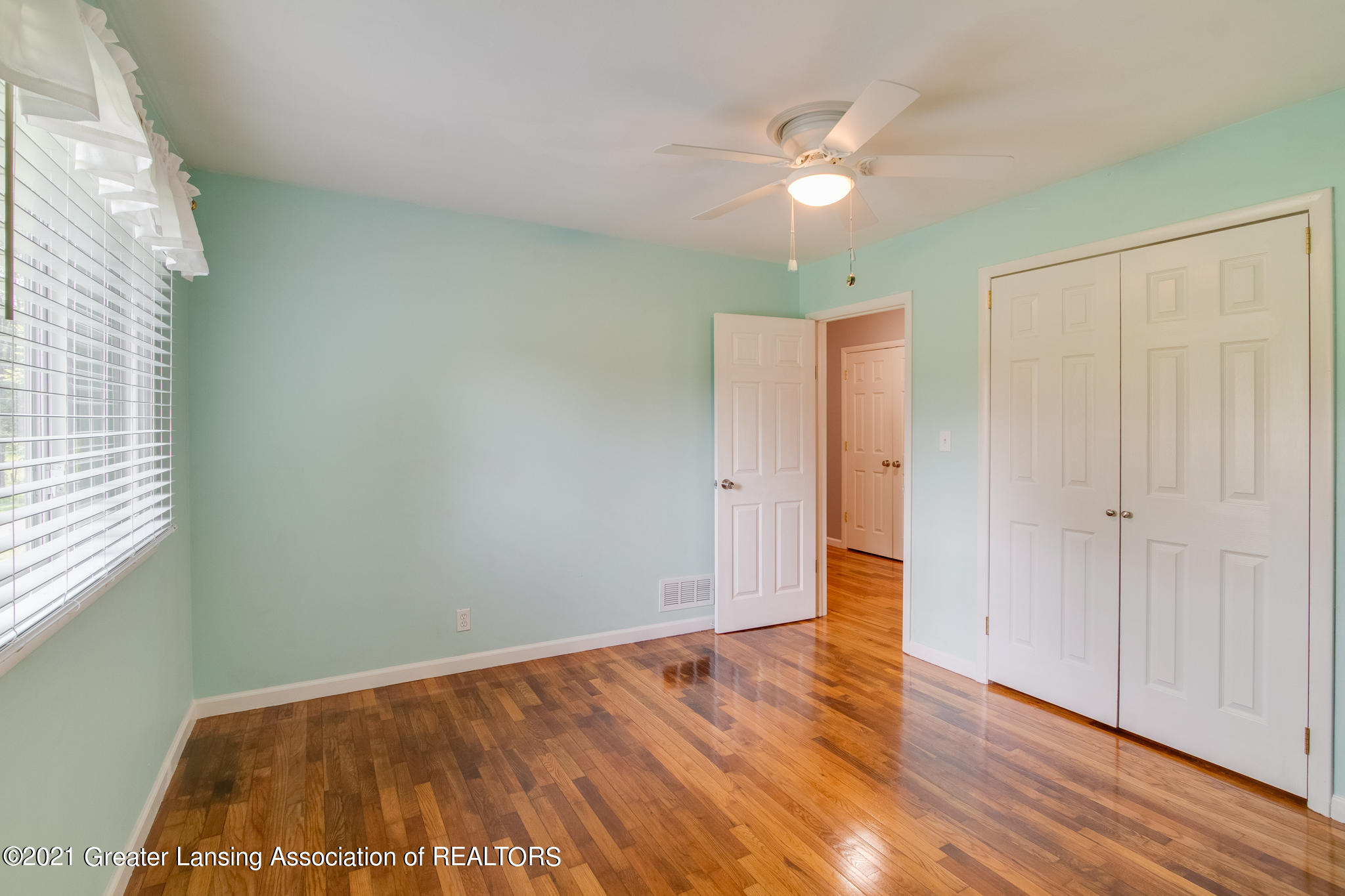 919 Wolverine Road Mason, MI 48854 - Photo 23 of 43 919_Wolverine_JEFF-21