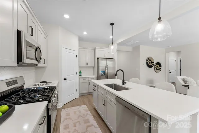 $580,000 | 1227 Breezewood Drive, Charlotte, NC 28262