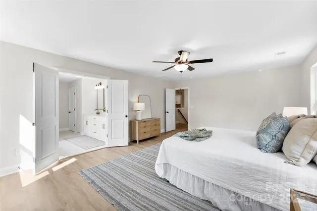 $580,000 | 1227 Breezewood Drive, Charlotte, NC 28262