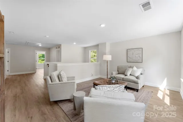 $580,000 | 1227 Breezewood Drive, Charlotte, NC 28262