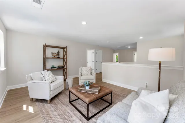 $580,000 | 1227 Breezewood Drive, Charlotte, NC 28262