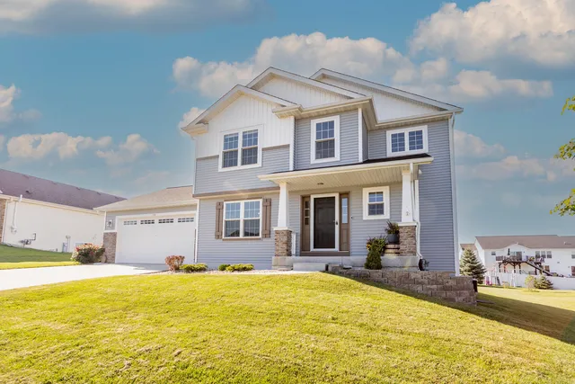 $459,900 | 413 Saratoga Drive, Johnson Creek, WI 53038