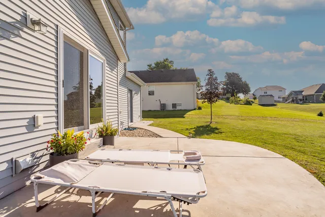 $459,900 | 413 Saratoga Drive, Johnson Creek, WI 53038