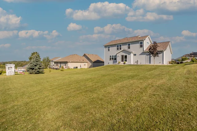 $459,900 | 413 Saratoga Drive, Johnson Creek, WI 53038