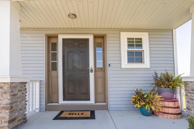 $459,900 | 413 Saratoga Drive, Johnson Creek, WI 53038