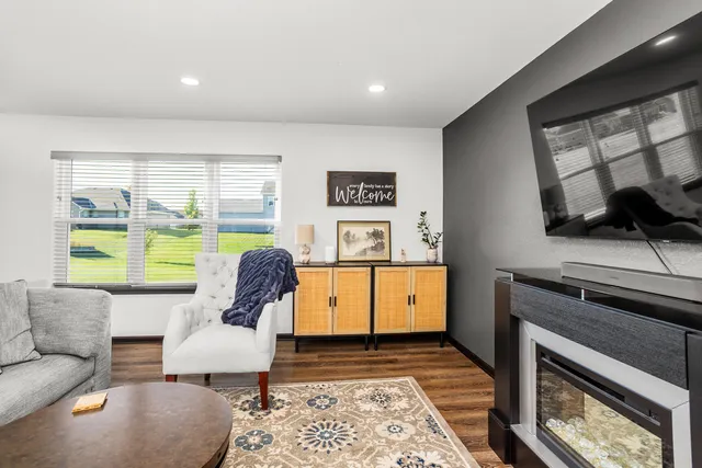 $459,900 | 413 Saratoga Drive, Johnson Creek, WI 53038