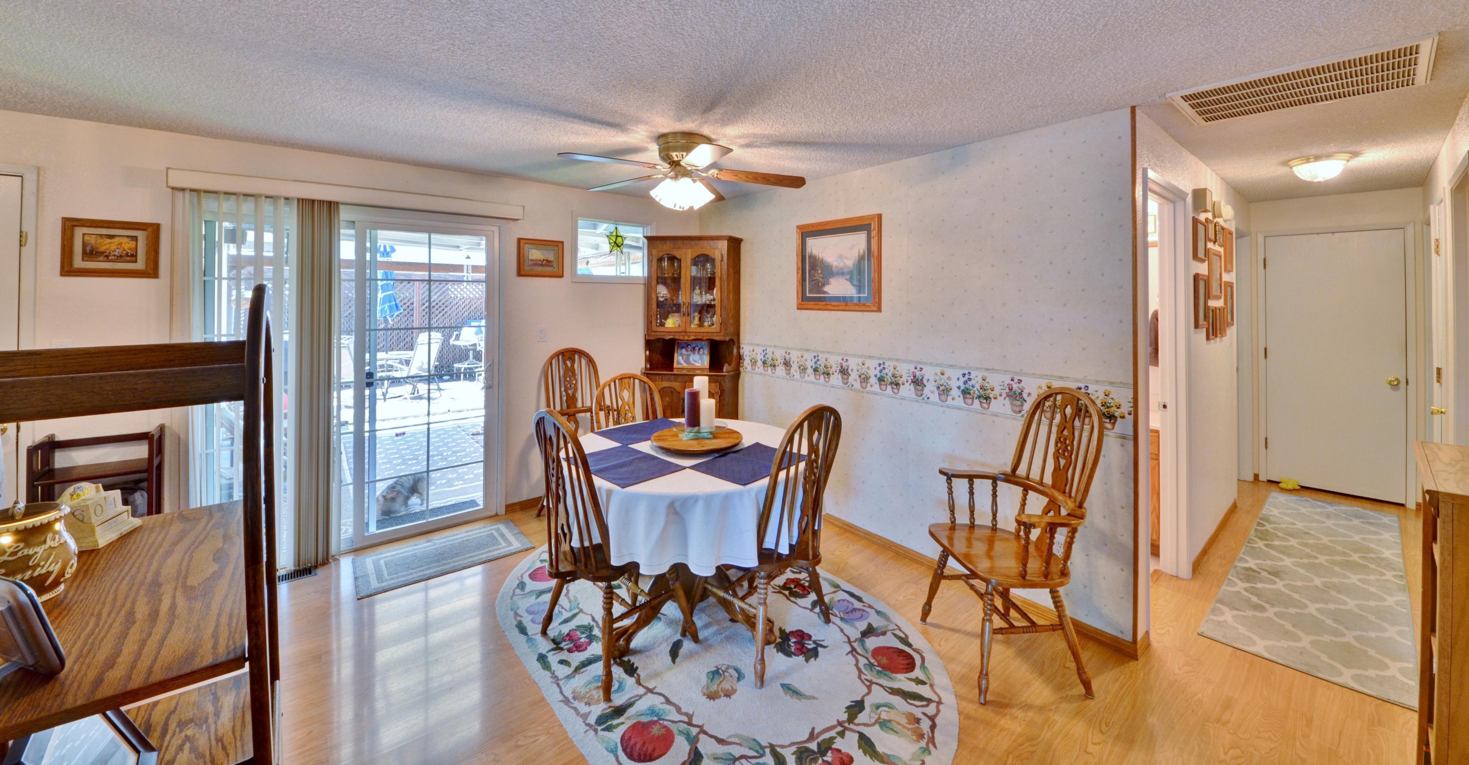 8171 Division Road White City, OR 97503 - Photo 11 of 30 006 (3)