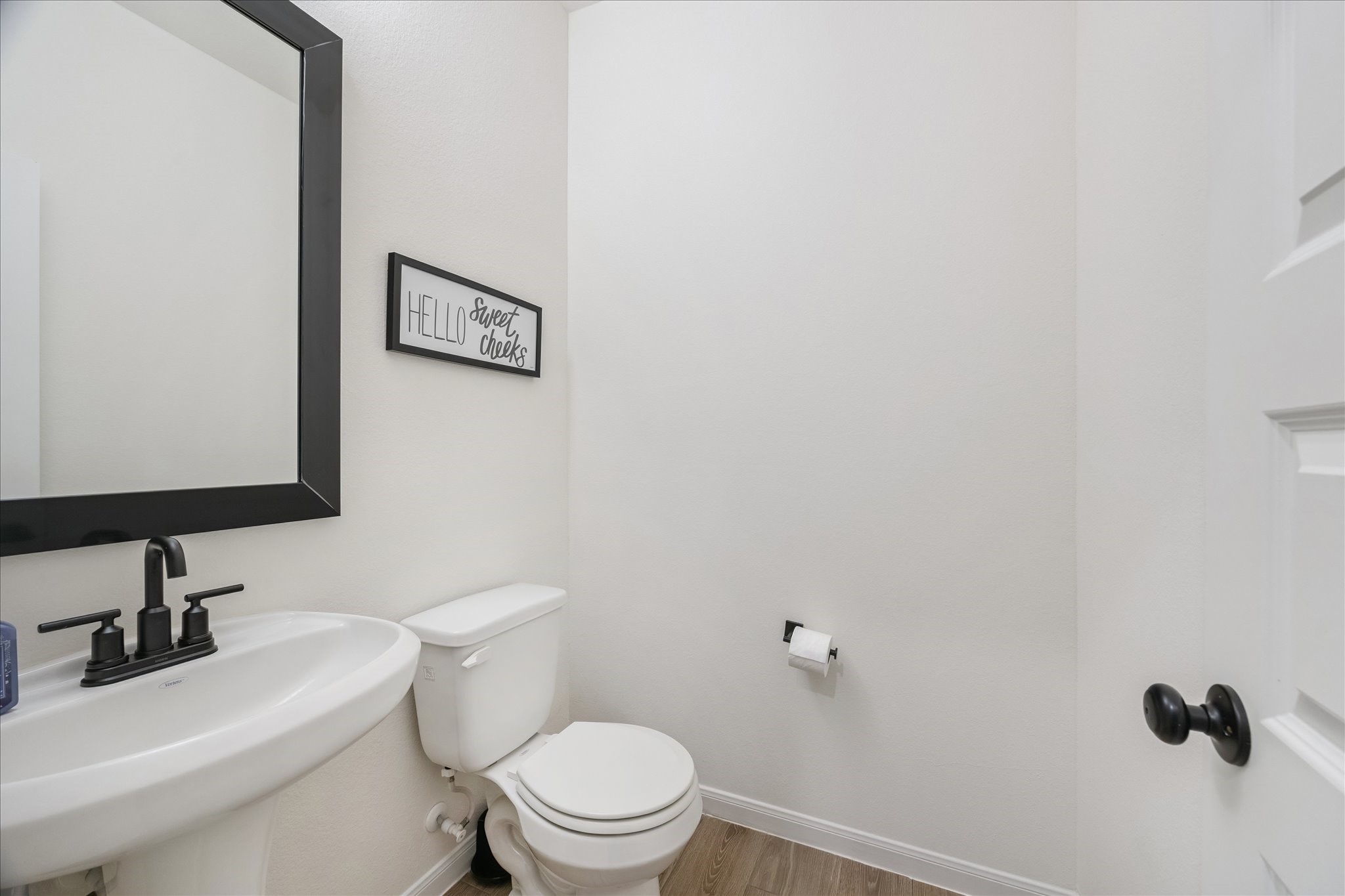 1734 Compass Rose Angleton, TX 77515 - Photo 17 of 23 Half bath