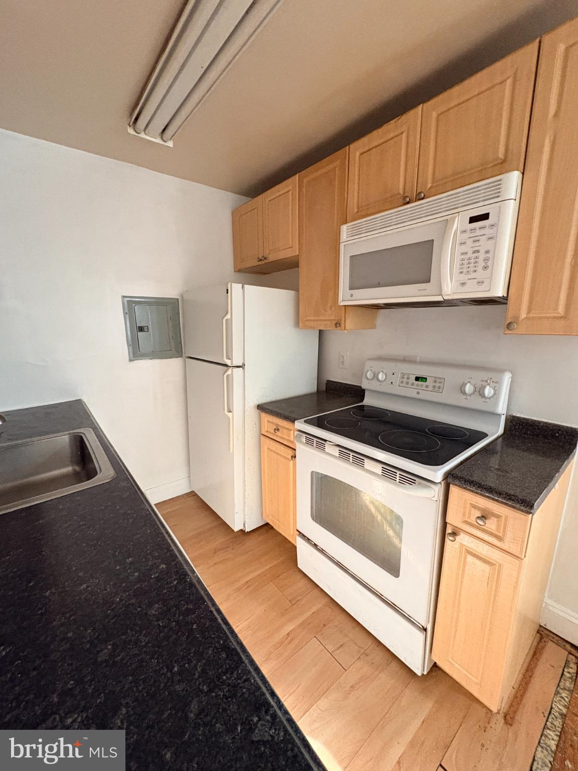 1009 Chillum Road, Unit 205 Hyattsville, MD 20782 - Photo 12 of 16 Kitchen