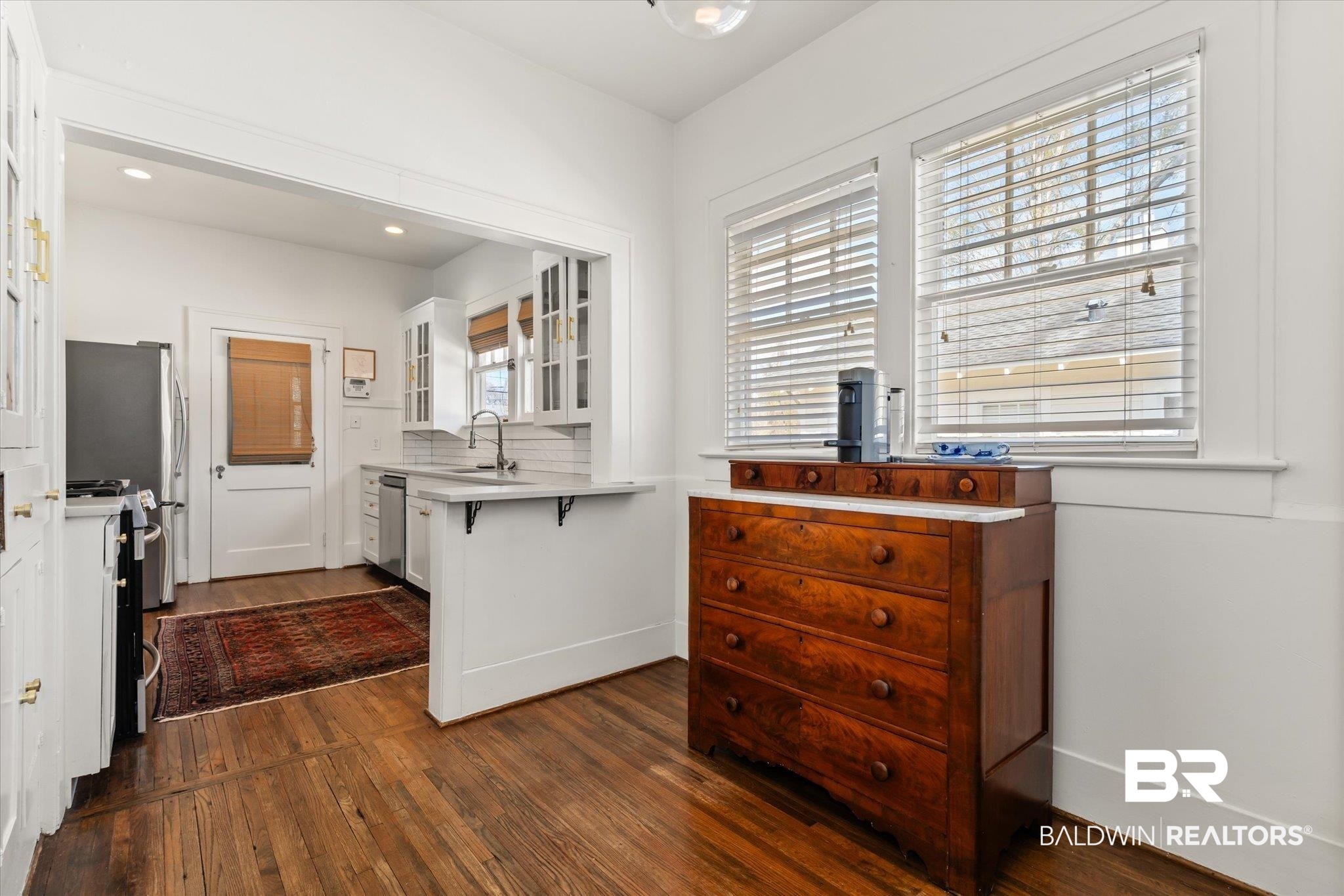 55 Silverwood Street Mobile, AL 36607 - Photo 10 of 31 Kitchen