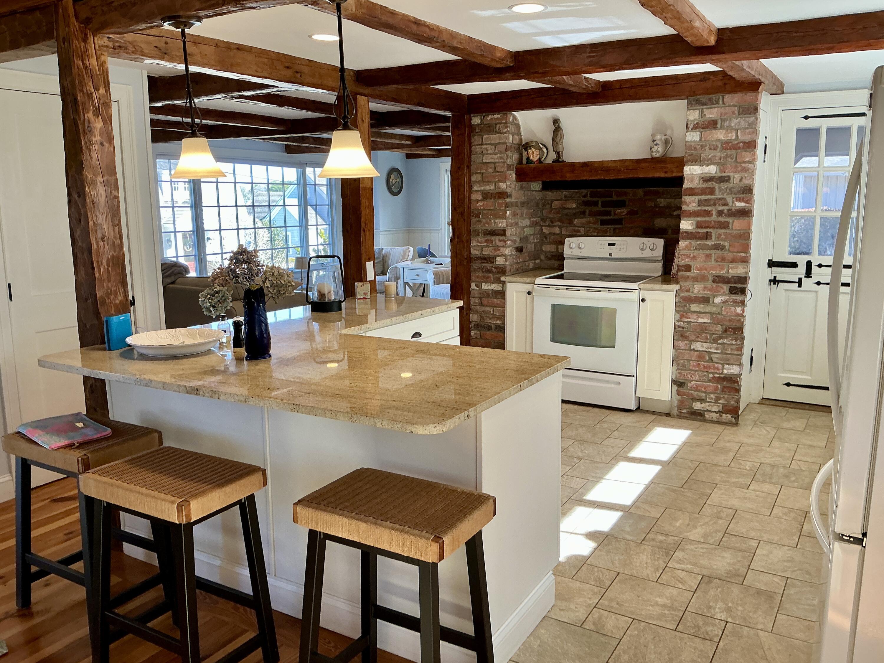 161 Waterway Mashpee, MA 02649 - Photo 6 of 26 IMG_1242