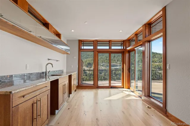 $2,219,888 | 180 Outpost Lane, Evergreen, CO 80439