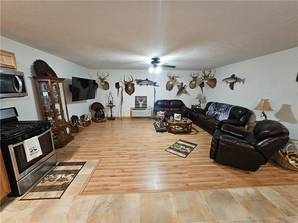 1100 N Road Danville, IL 61834 - Photo 12 of 20