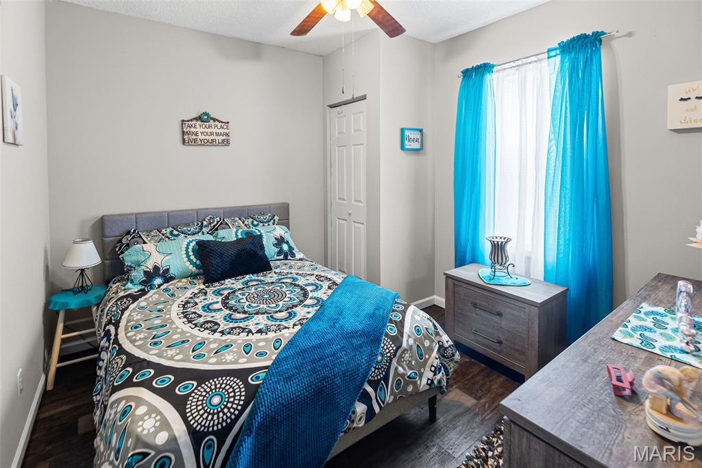 101 Mor Wilsonville, IL 62093 - Photo 26 of 31