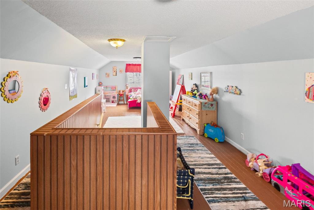 101 Mor Wilsonville, IL 62093 - Photo 27 of 31