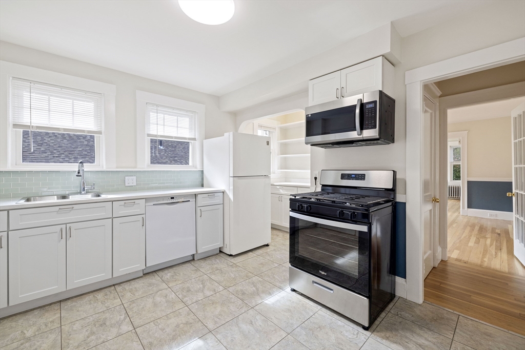 26 Bradford Road, Unit 26 Watertown, MA 02472 - Photo 20 of 29 Gallery Image 20