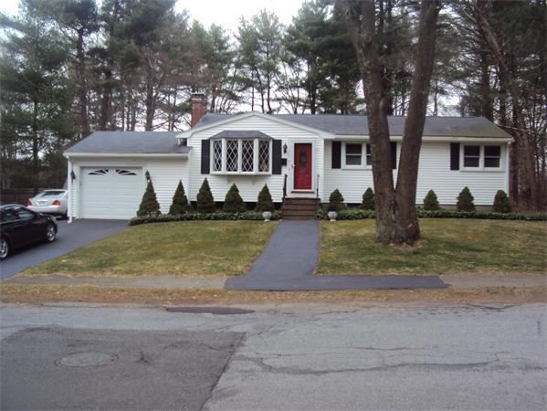 3 Pontiac Road Walpole, MA 02081 - Photo 1 of 16 Gallery Image 1