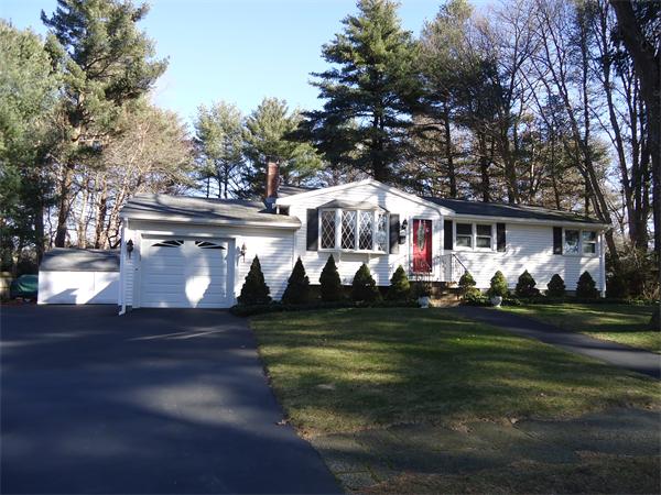 3 Pontiac Road Walpole, MA 02081 - Photo 2 of 16 Gallery Image 2