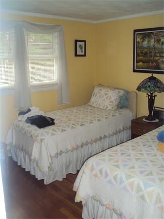 3 Pontiac Road Walpole, MA 02081 - Photo 7 of 16 Gallery Image 7