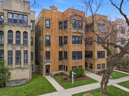 $575,000 | 540 Sheridan Road, Unit 3, Evanston, IL 60202