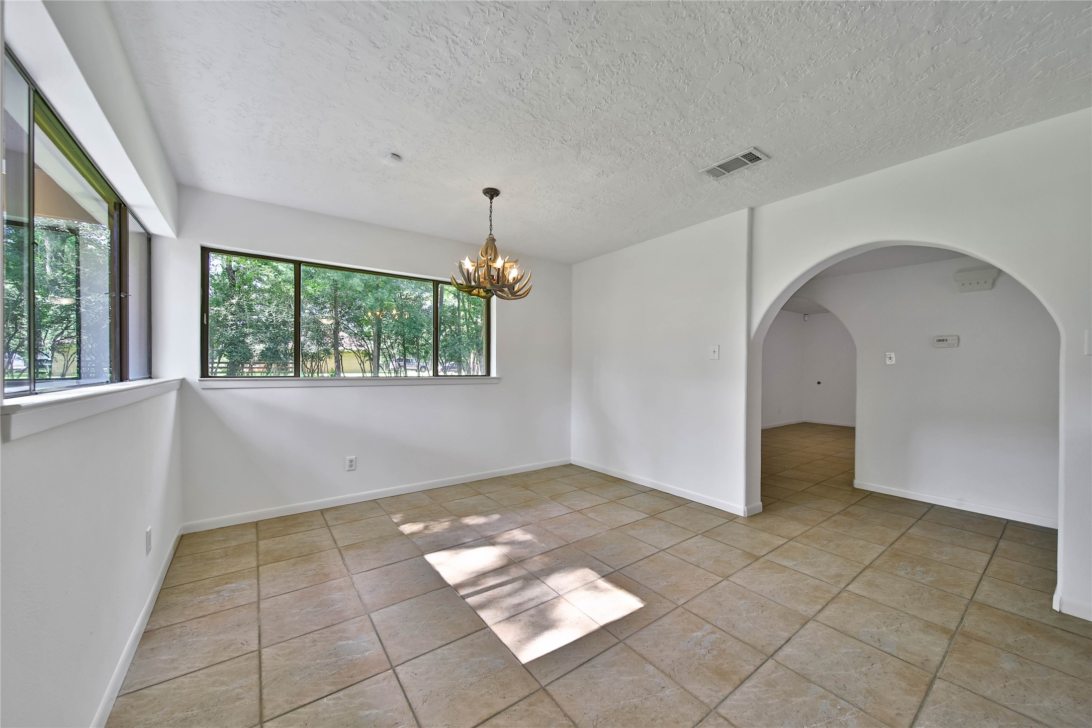 15418 Willis Way Conroe, TX 77384 - Photo 28 of 41