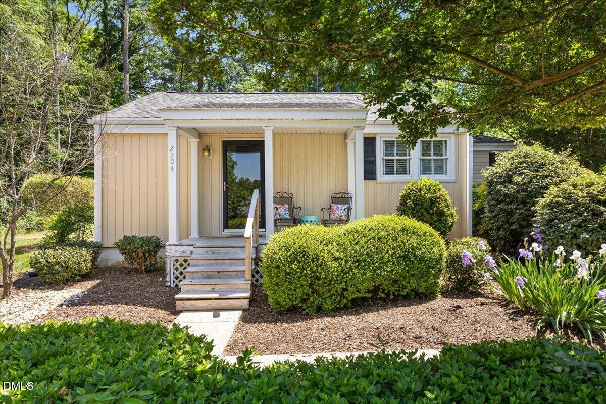 2204 Brewer Street Raleigh, NC 27608 - Photo 1 of 21 Gallery Image 1