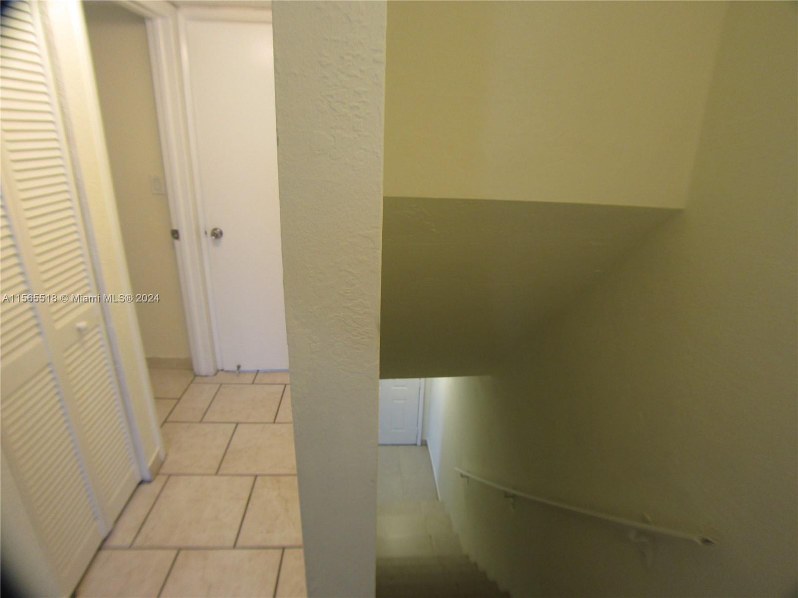 10 Southwest 108th Avenue, Unit E8 Sweetwater, FL 33174 - Photo 17 of 21