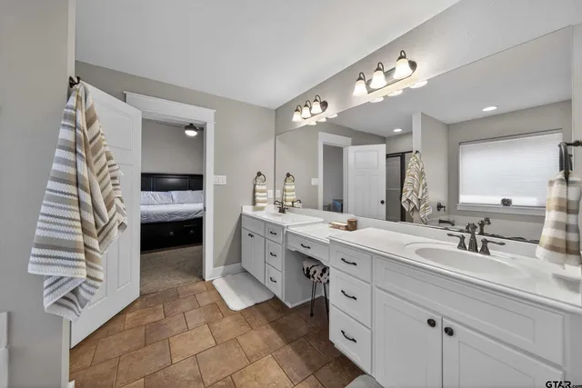 $295,000 | 11087 Westhaven Circle, Flint, TX 75762