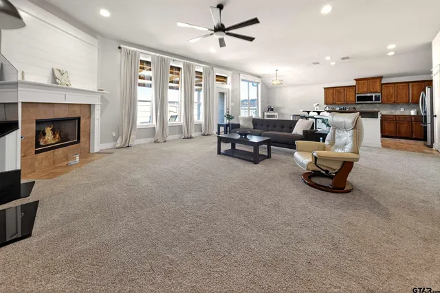 $295,000 | 11087 Westhaven Circle, Flint, TX 75762