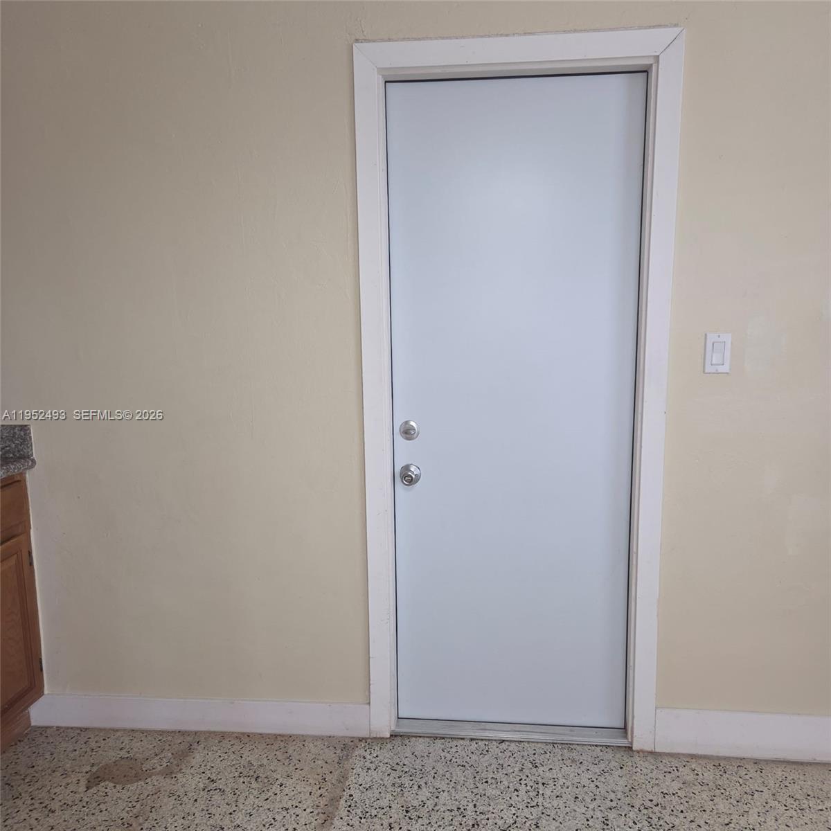 7056 Southwest 22nd Street Miami, FL 33155 - Photo 19 of 35
