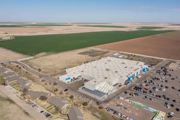 $384,250 | North Hobart Street, Pampa, TX 79065