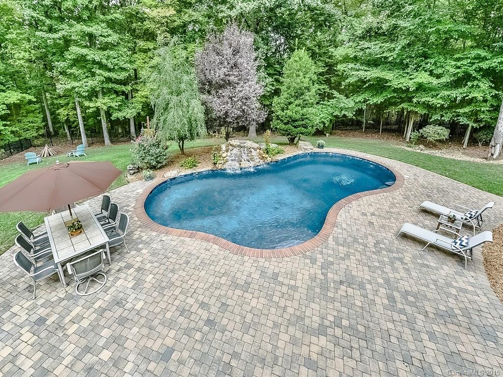 416 Hendon Row Fort Mill, SC 29715 - Photo 11 of 24 Gallery Image 11