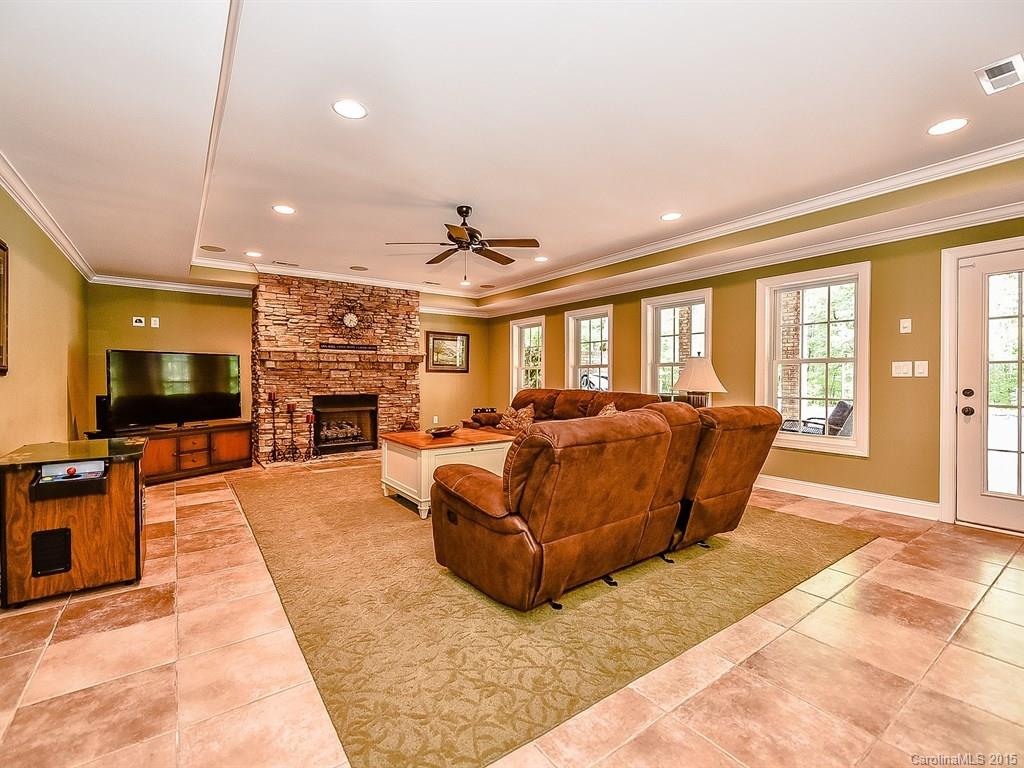 416 Hendon Row Fort Mill, SC 29715 - Photo 21 of 24 Gallery Image 21
