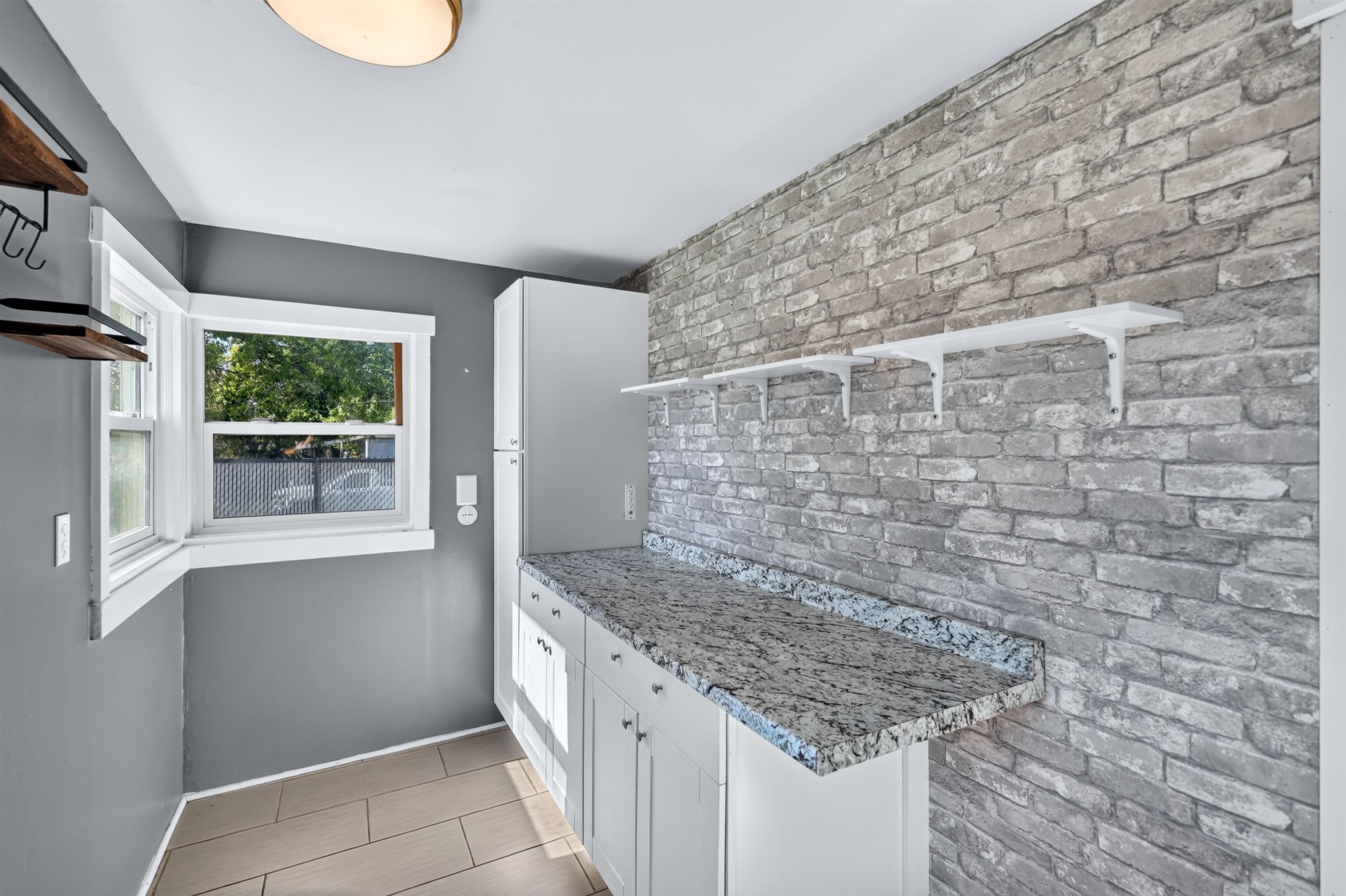 5104 North Elgin Street Spokane, WA 99205 - Photo 14 of 37