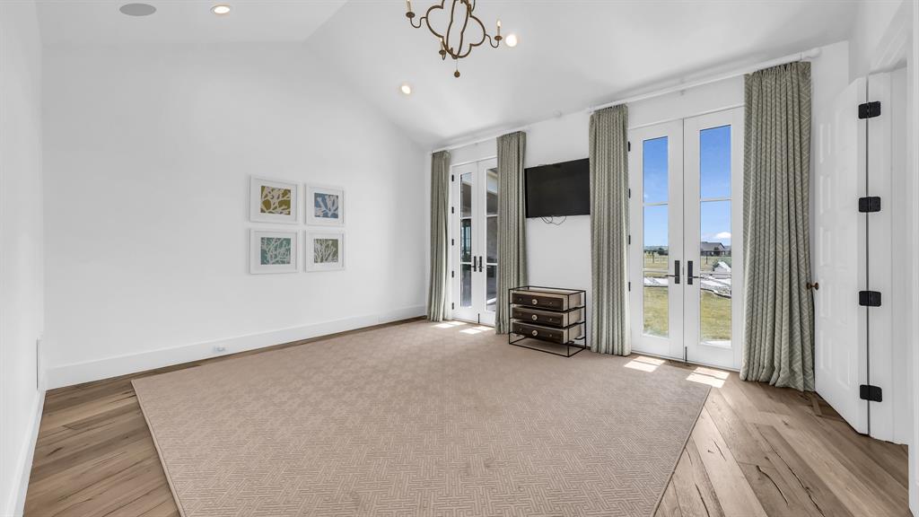 11802 East Rocky Creek Road Crowley, TX 76036 - Photo 20 of 40