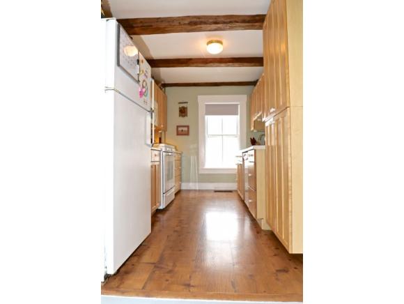 245 Wentworth Road Brookfield, NH 03872 - Photo 7 of 21