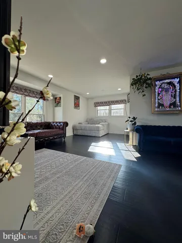 $1,095,000 | 131 Casmar Street Southeast, Vienna, VA 22180