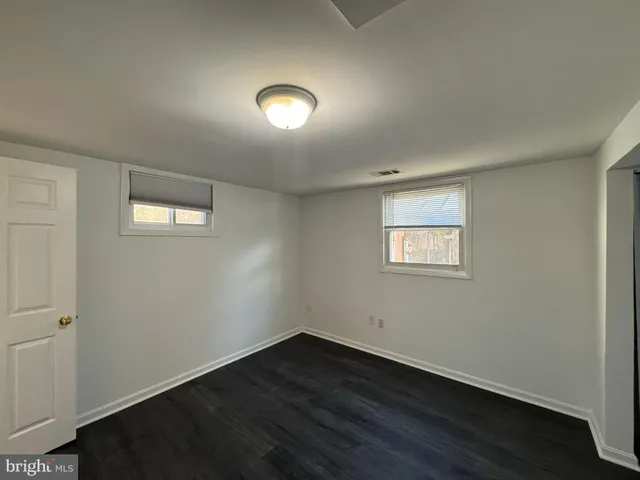 $1,095,000 | 131 Casmar Street Southeast, Vienna, VA 22180